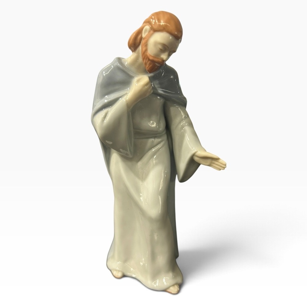 Avon 1992 Saint Joseph Nativity Porcelain Figurine Blue Cream 6.5 Inch Vintage